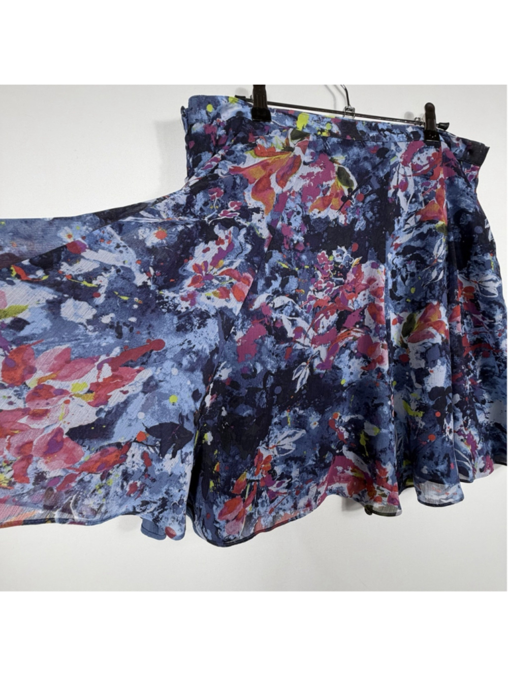 Ralph Lauren Women's Lined Tiered Ruffle Floral Skirt Women's Size 12 - Picture 3 of 12
